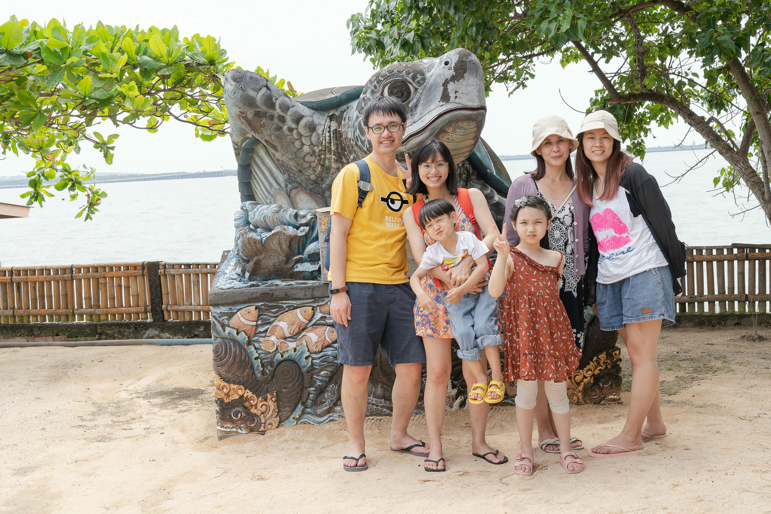 【峇里島】南灣海龜島。搭乘玻璃底船出海吹風。TambakSari Turtle Island - 第11張圖