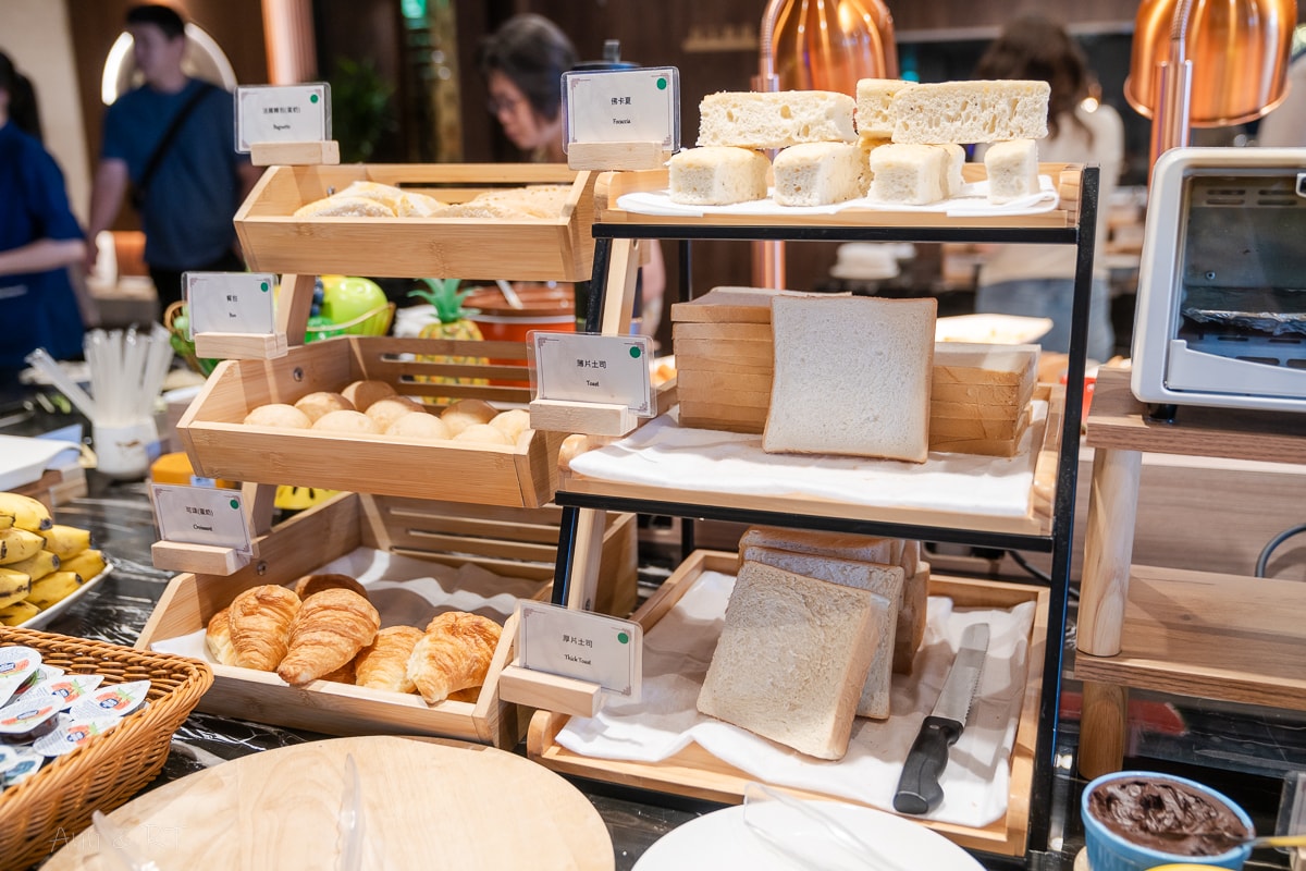 【彰化】鹿港澄悅酒店。食尚玩家定點深度旅遊獎。步行就到老街!團購住宿券2大2小$2900。平日再享升等豪華家庭房。還有星級主廚鹿港特色早餐吃到飽! - 第62張圖