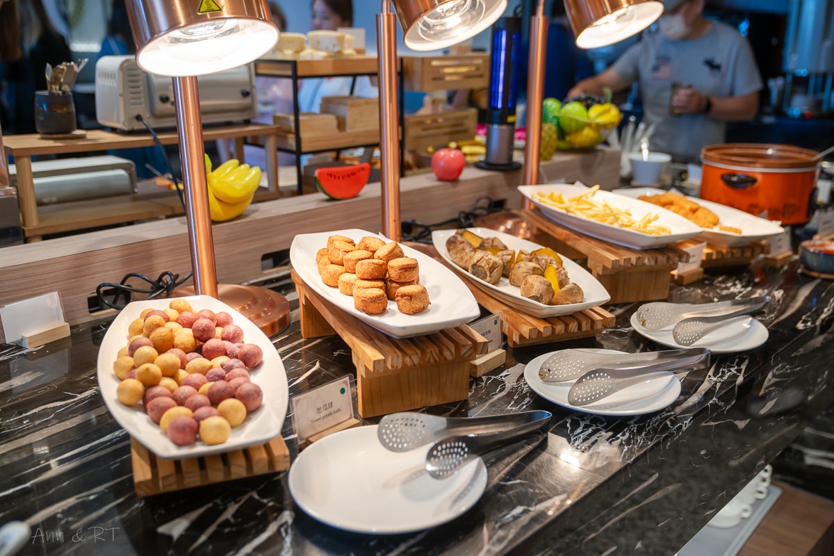 【彰化】鹿港澄悅酒店。食尚玩家定點深度旅遊獎。步行就到老街!團購住宿券2大2小$2900。平日再享升等豪華家庭房。還有星級主廚鹿港特色早餐吃到飽! - 第55張圖