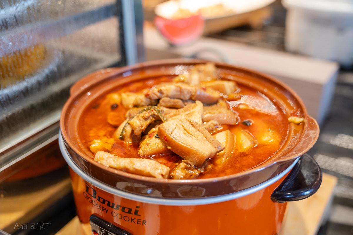 【彰化】鹿港澄悅酒店。食尚玩家定點深度旅遊獎。步行就到老街!團購住宿券2大2小$2900。平日再享升等豪華家庭房。還有星級主廚鹿港特色早餐吃到飽! - 第58張圖