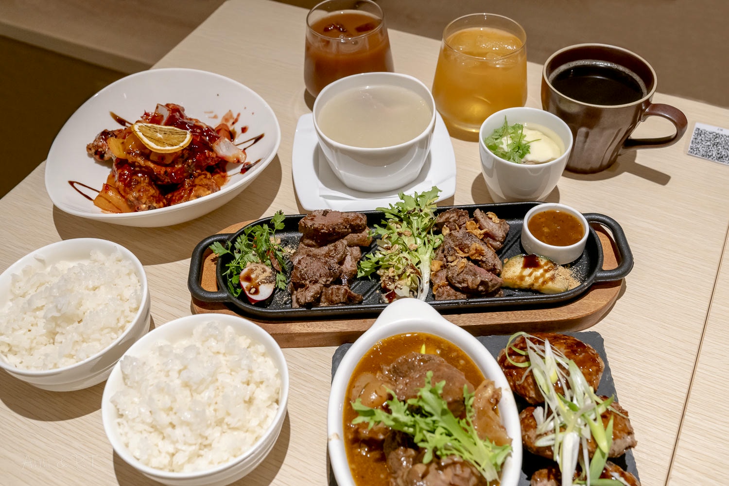 【台中】RUO .T. Teppanyaki 鐵板合菜料理 。2~4人中西式創意合菜,家庭聚餐新選擇。 - 第8張圖
