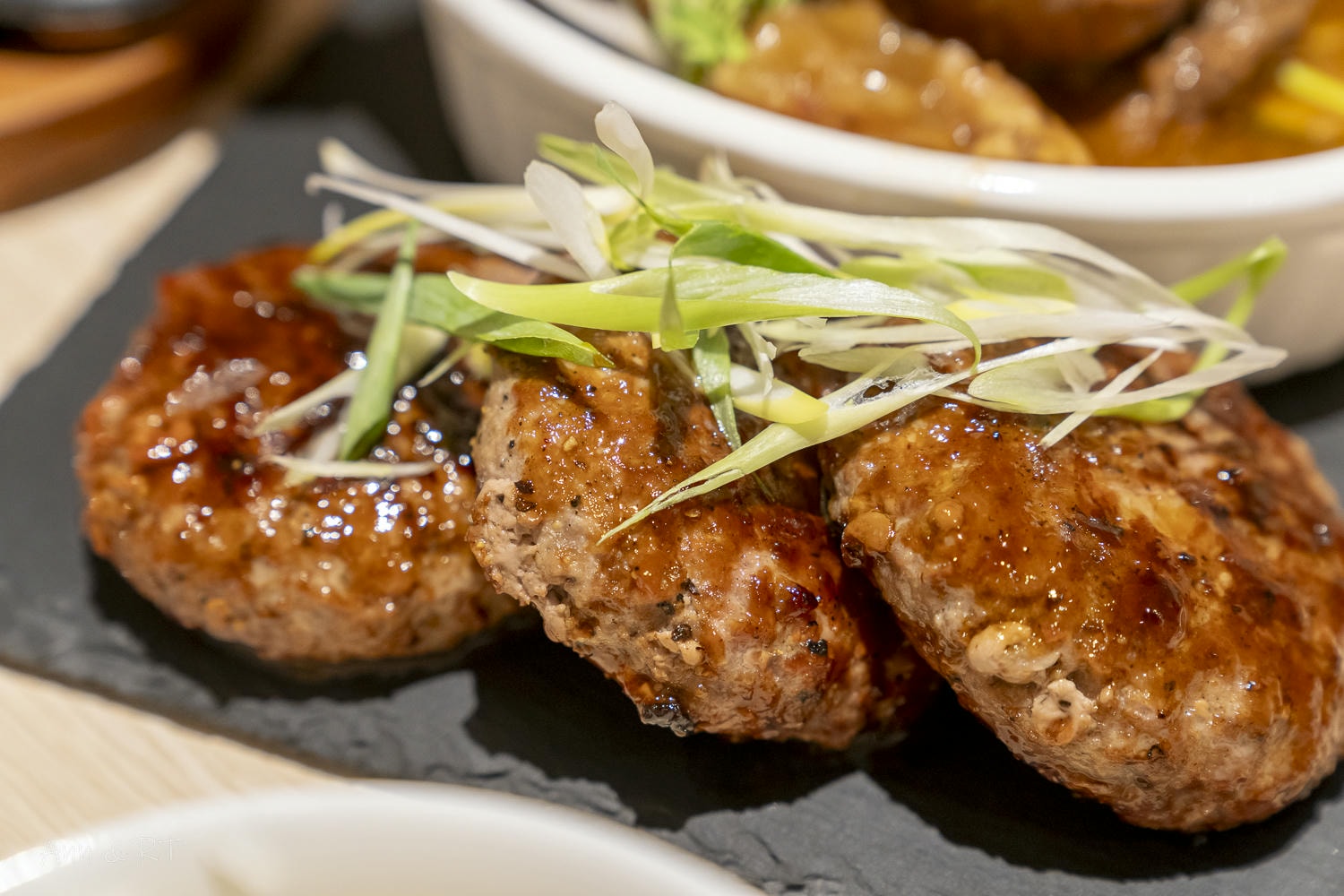 【台中】RUO .T. Teppanyaki 鐵板合菜料理 。2~4人中西式創意合菜,家庭聚餐新選擇。 - 第17張圖