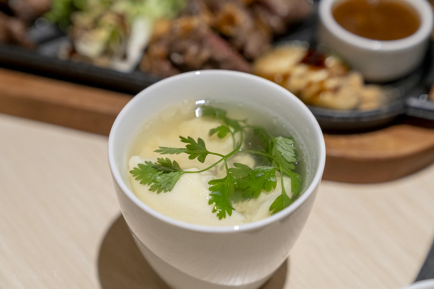 【台中】RUO .T. Teppanyaki 鐵板合菜料理 。2~4人中西式創意合菜,家庭聚餐新選擇。 - 第10張圖