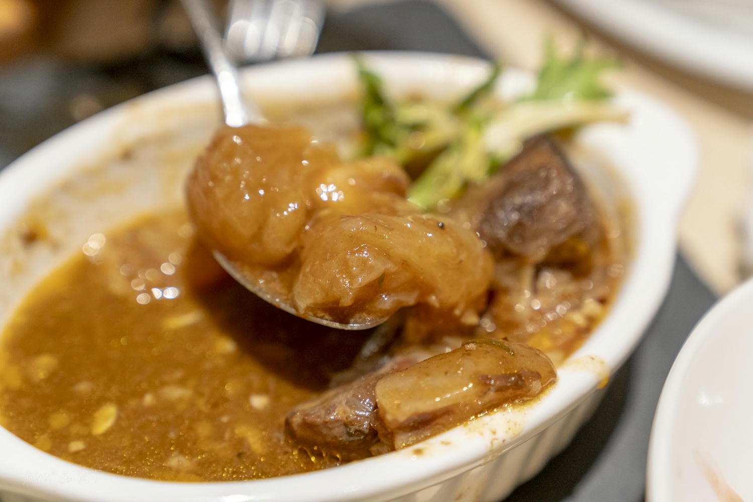 【台中】RUO .T. Teppanyaki 鐵板合菜料理 。2~4人中西式創意合菜,家庭聚餐新選擇。 - 第21張圖