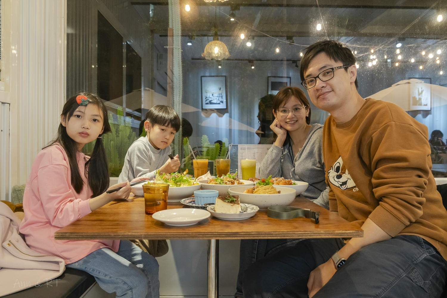 【台中】食久茶事。大里好Chill庭院風餐廳!親子寵物友善、聚會聊天好去處。義大利麵很好吃! - 第31張圖