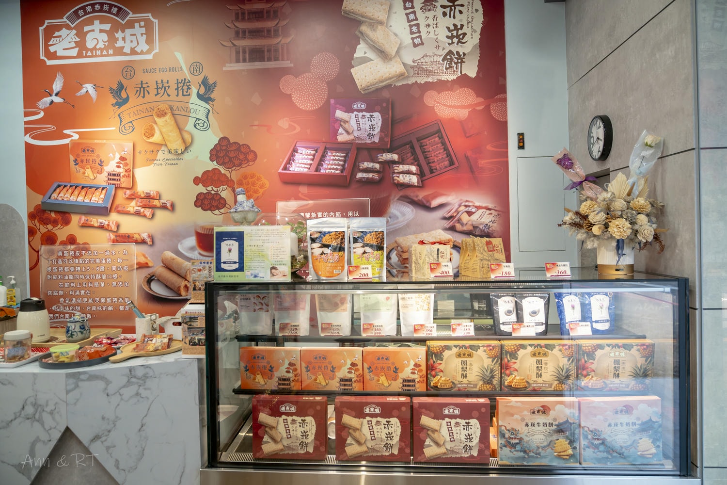 台南郡象商旅|台南中西區住宿推薦!免費停車。步行直達海安路、河樂廣場、國華街。吃喝玩樂超方便! - 第2張圖