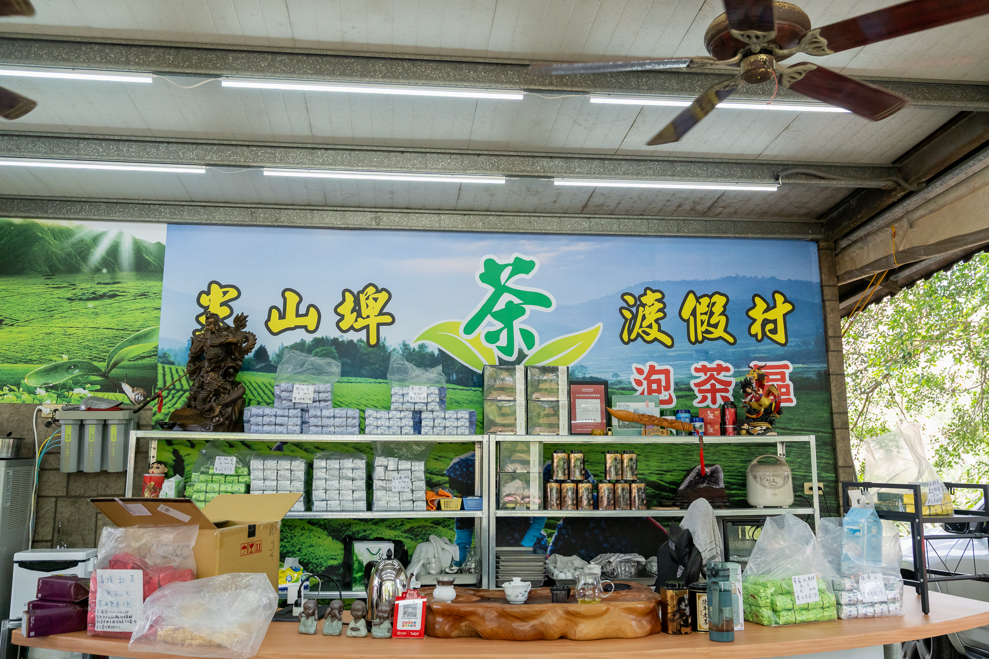 台糖柳營尖山埤渡假村。有山有湖100公頃廣闊園區。泳池Spa、小火車、搭船遊湖、獨木舟、攀樹、生態導覽…野炊露營也沒問題! - 第20張圖