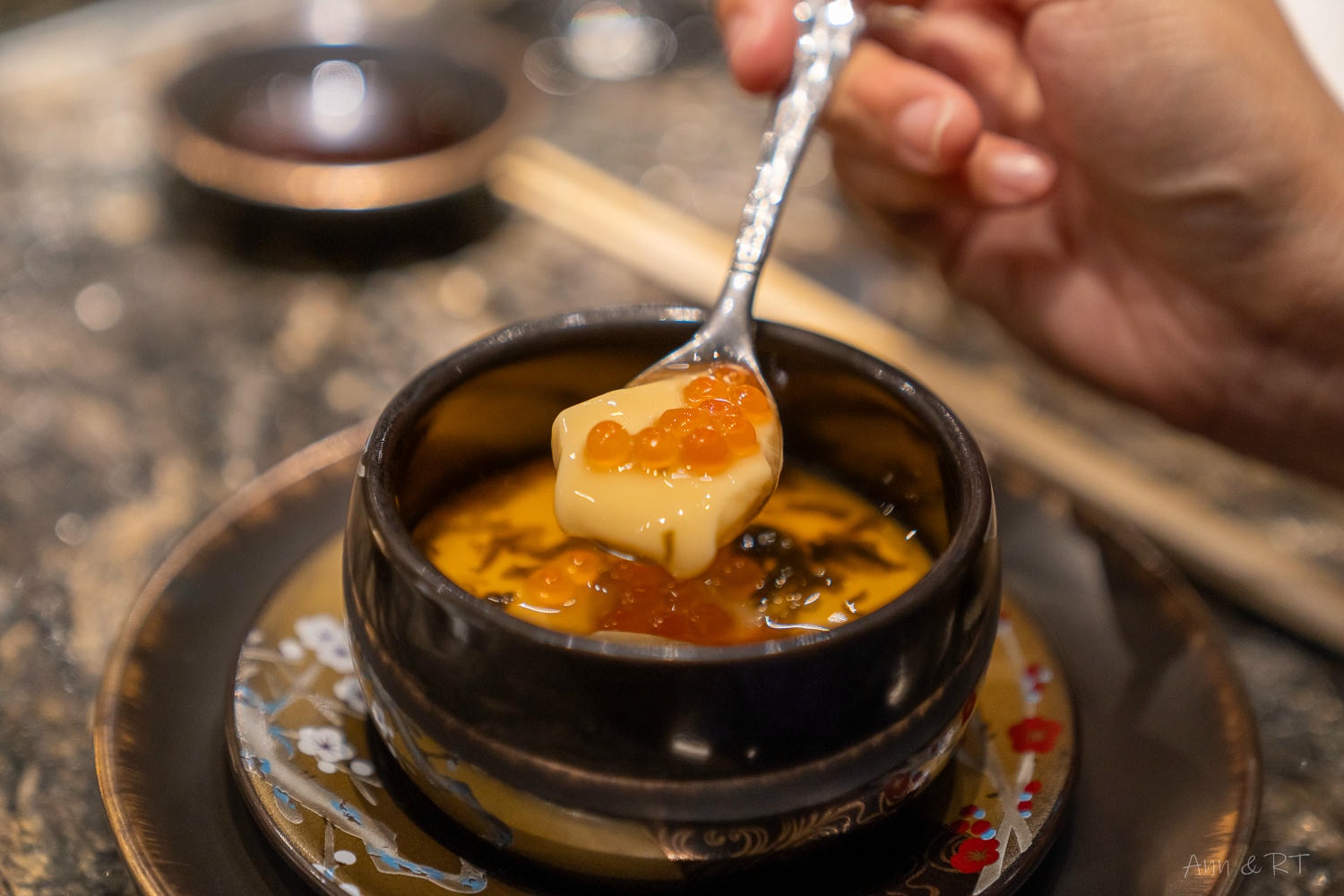 【台中】艾割烹。北屯全預約制日式無菜單料理(omakase)。十四席板前座位＋包廂