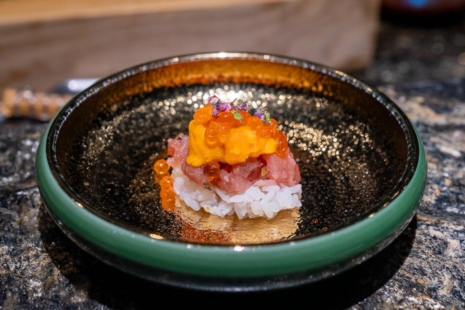 【台中】艾割烹。北屯全預約制日式無菜單料理(omakase)。十四席板前座位＋包廂