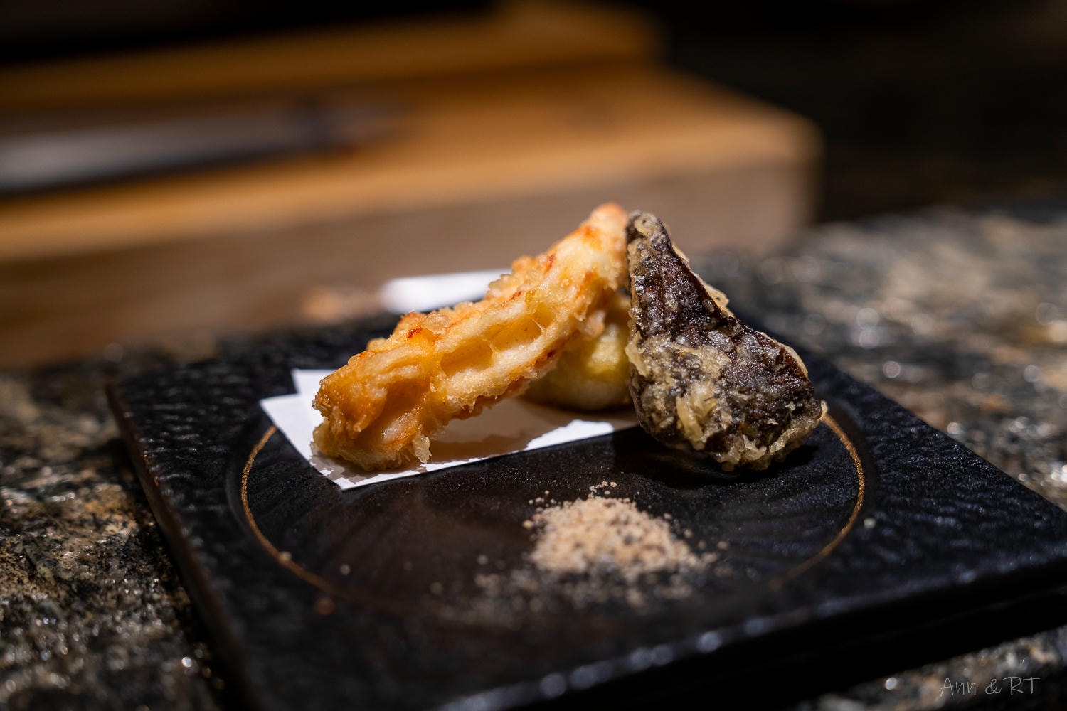 【台中】艾割烹。北屯全預約制日式無菜單料理(omakase)。十四席板前座位＋包廂