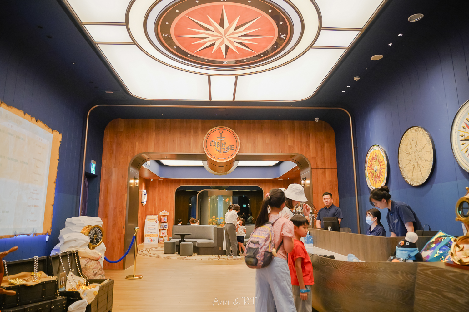【桃園】夜宿XPARK海洋館。COZZI Blu和逸飯店·桃園館｜Blu Night 星級海洋眠旅。睡在大水族缸前超夢幻