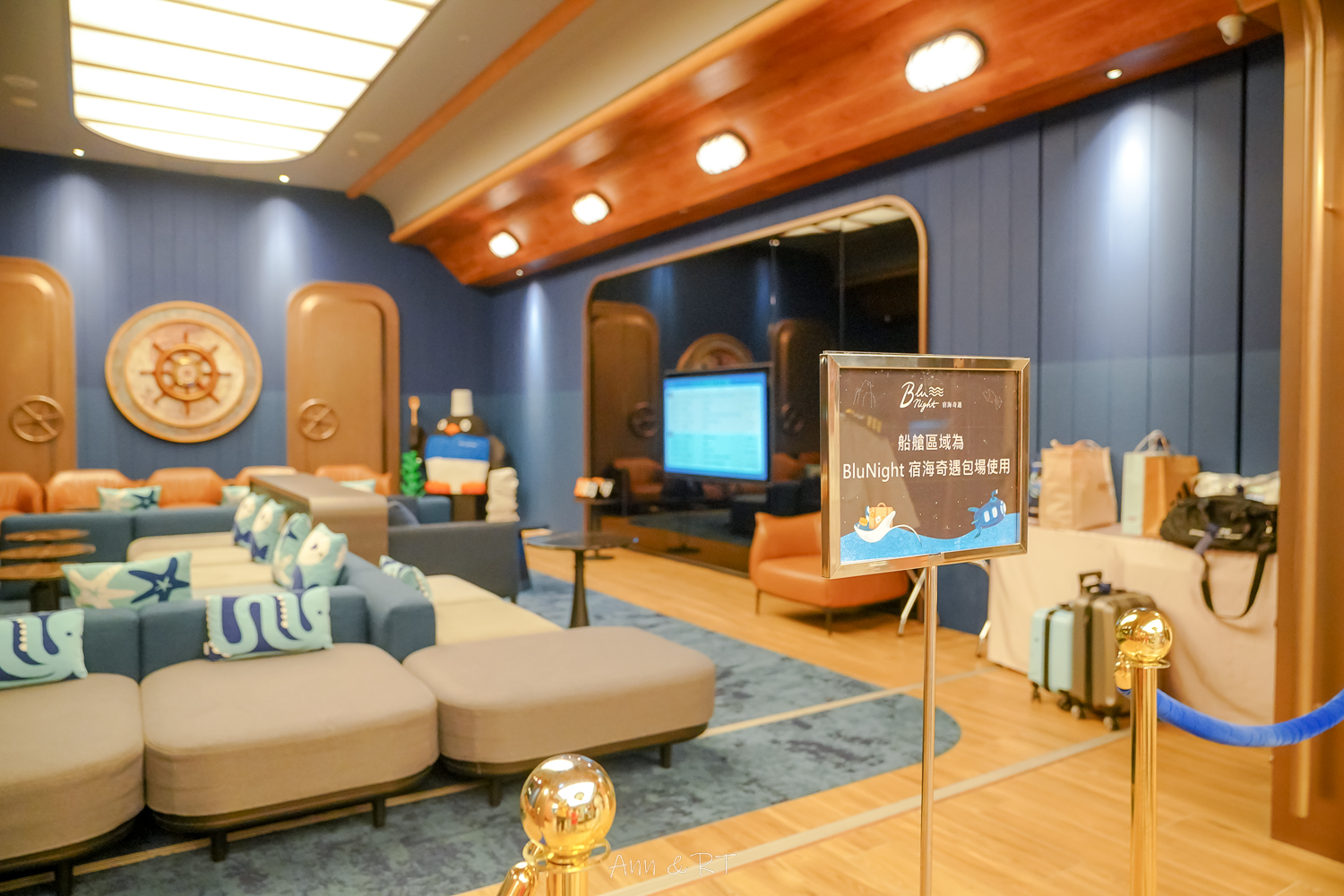 【桃園】夜宿XPARK海洋館。COZZI Blu和逸飯店·桃園館｜Blu Night 星級海洋眠旅。睡在大水族缸前超夢幻