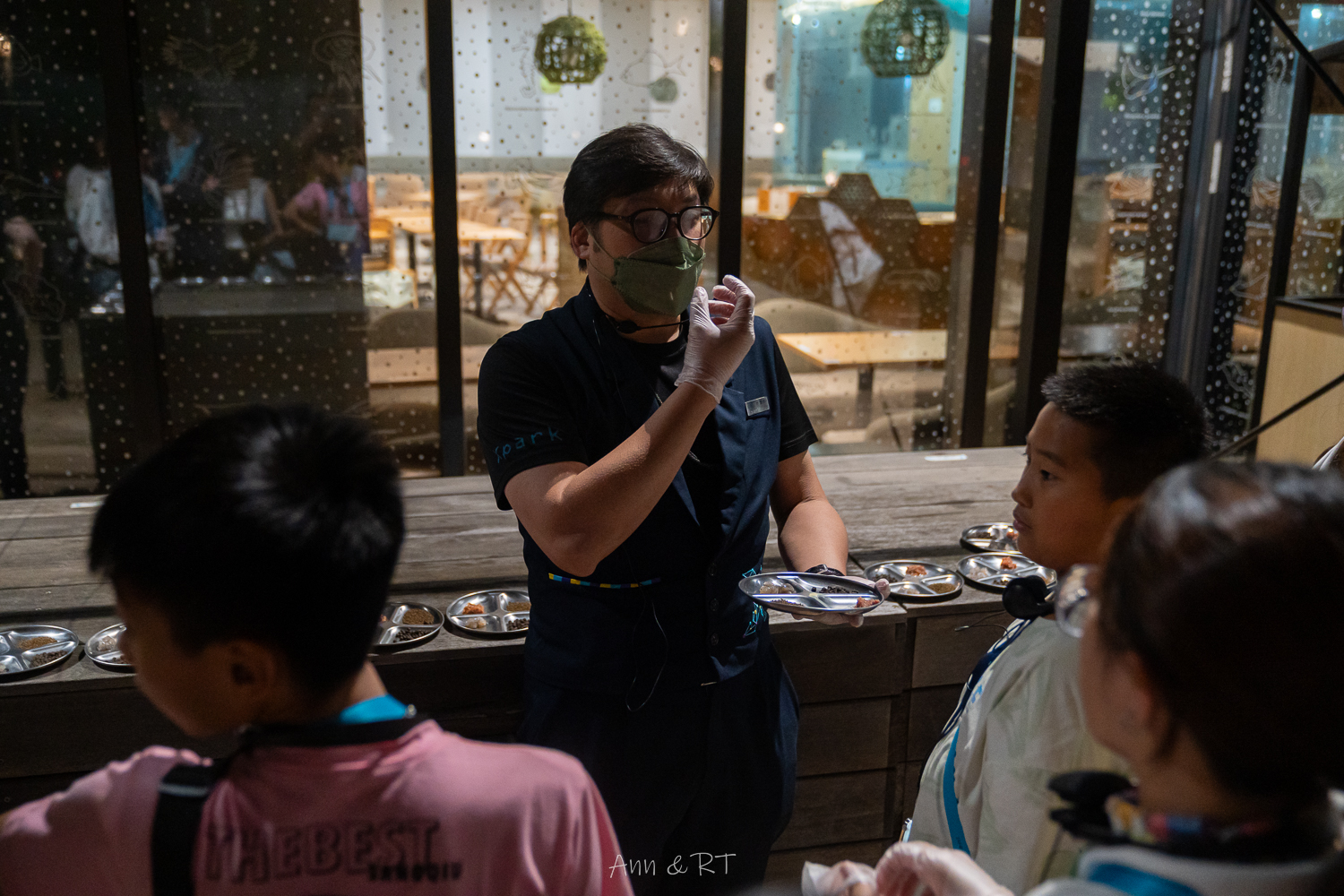 【桃園】夜宿XPARK海洋館。COZZI Blu和逸飯店·桃園館｜Blu Night 星級海洋眠旅。睡在大水族缸前超夢幻
