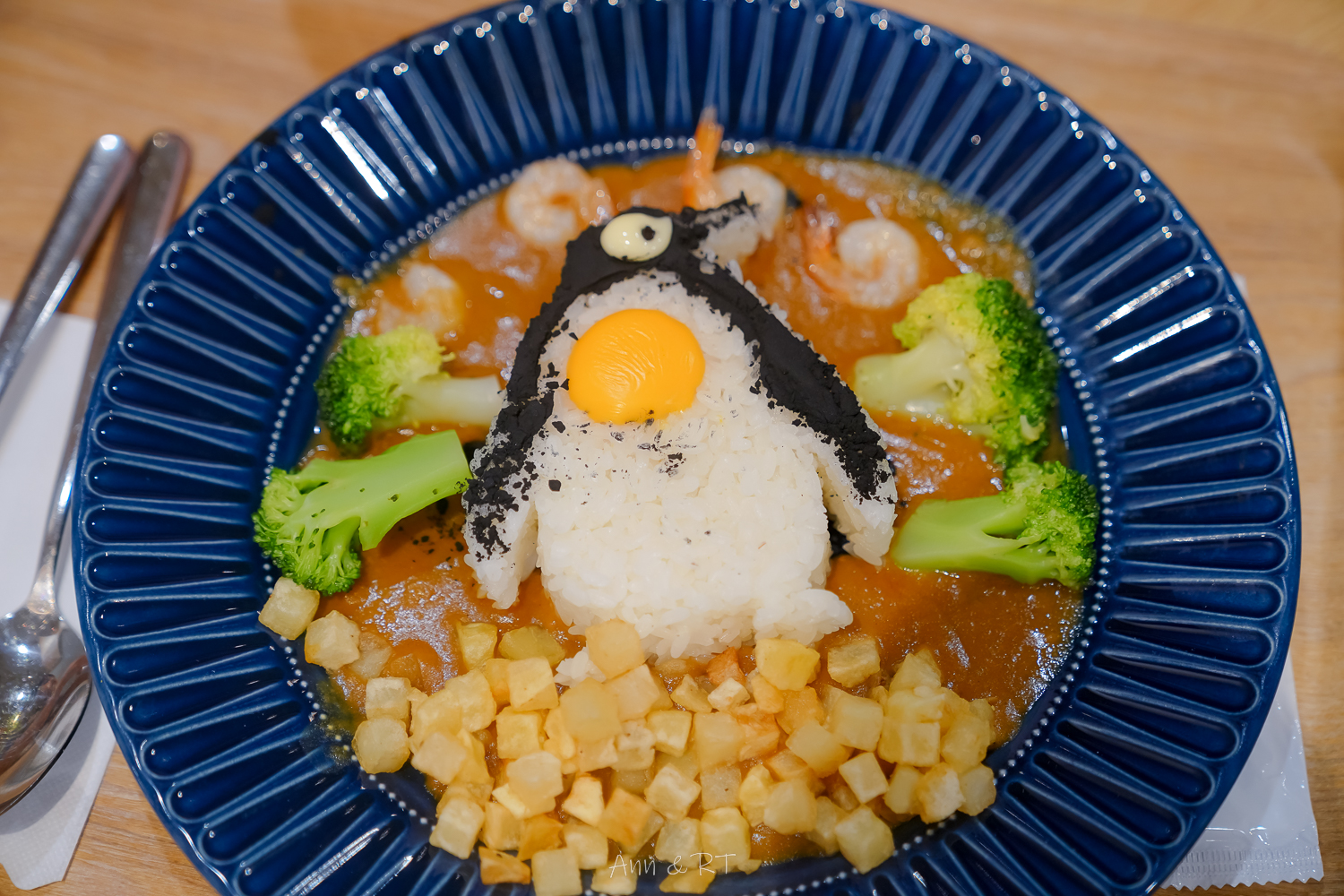 【桃園】夜宿XPARK海洋館。COZZI Blu和逸飯店·桃園館｜Blu Night 星級海洋眠旅。睡在大水族缸前超夢幻